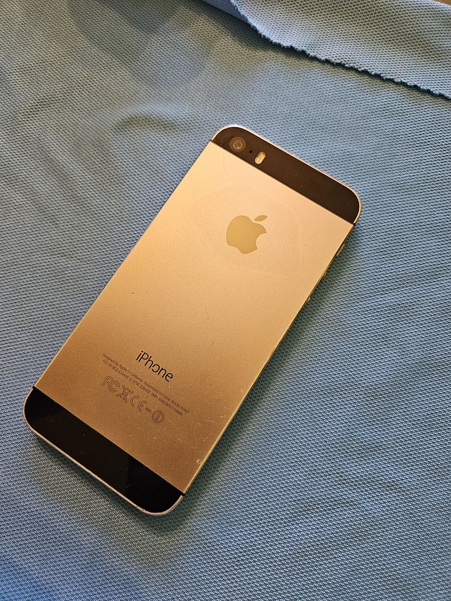 iPhone 5 без зарядно