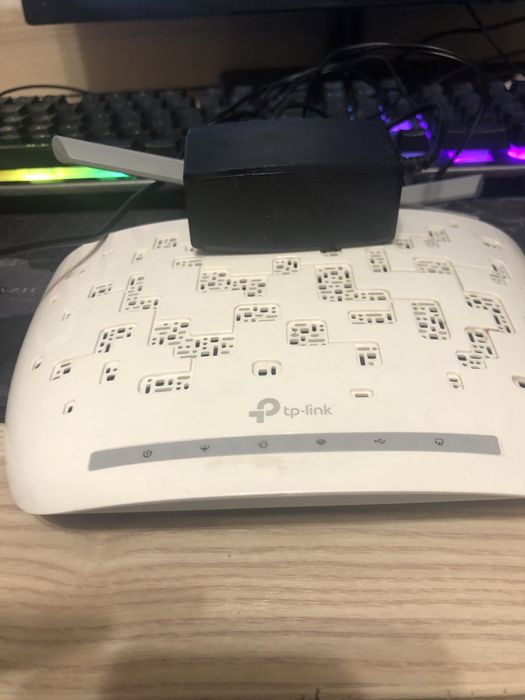 Роутер  tp-link