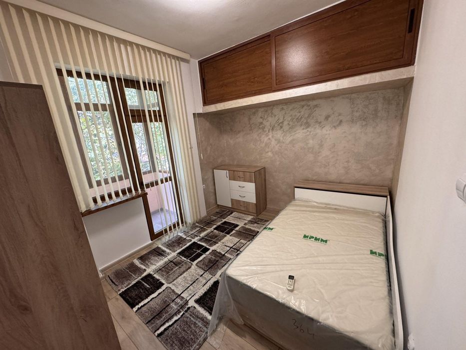 Дава се под наем Тристаен апартамент в Пловдив, Център - 76 кв.м за 612 € - Снимка #4