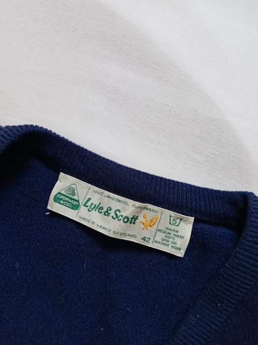 Lyle & Scott Knitted Vest