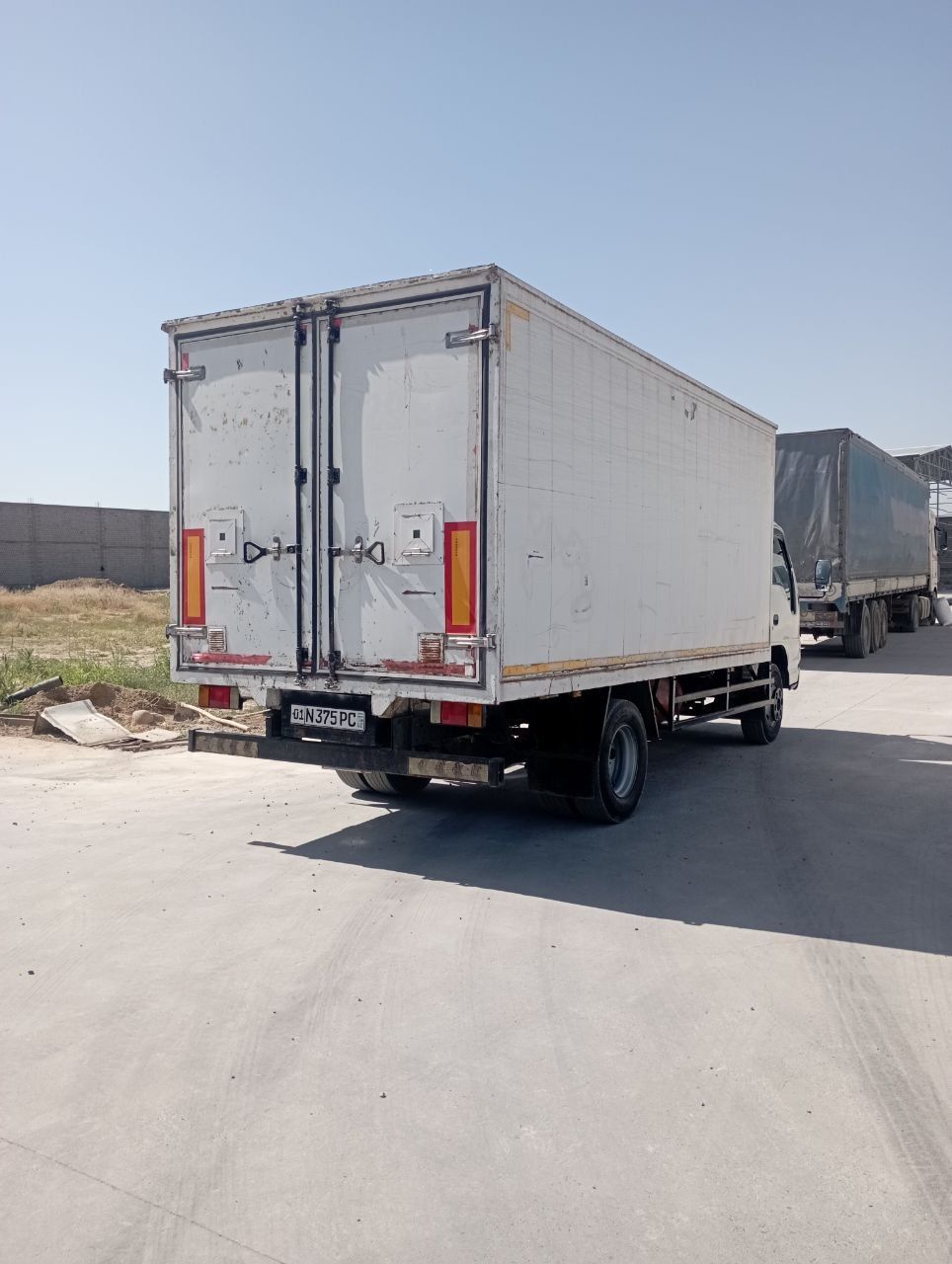 Isuzu Sotiladi Исузу