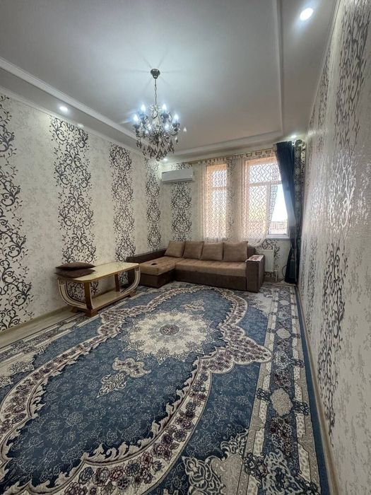 2-xonali 6-qavatda 55m² kvartira sotiladi.
7-qavatli Liftli dom.