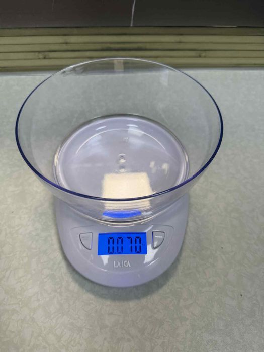 Кухненска везна Laica