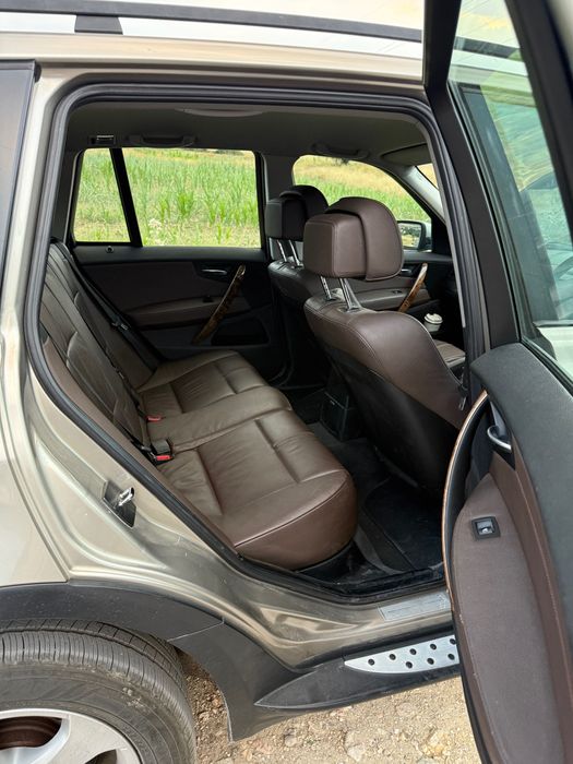 BMW X3 Автоматик с десен волан