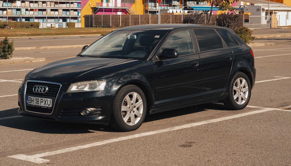 Audi A3 8P 2009 Facelift 2.0 TDI 140CP bi-xenon + set anvelope iarna