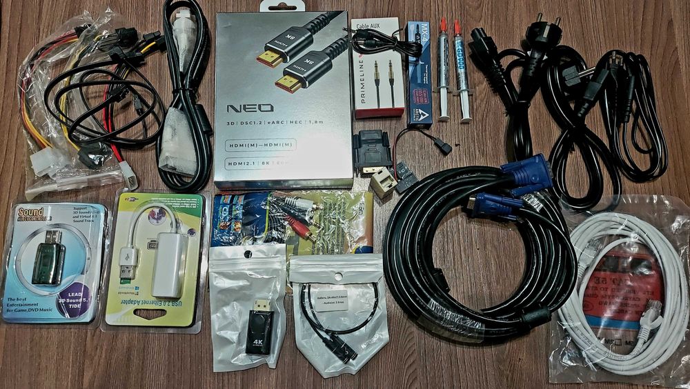 Переходник,кабель питания,термопаста,aux.lan лан,hdmi vga,sata