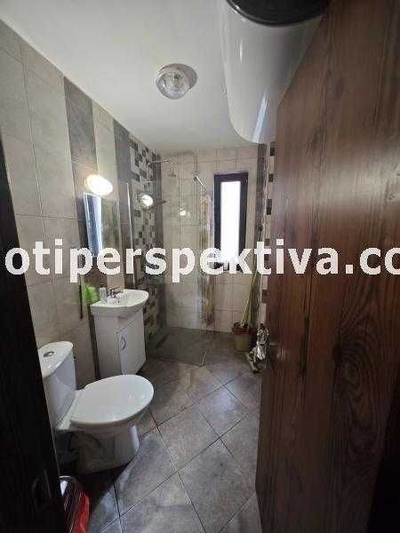 Продава се Двустаен апартамент в Пловдив, Център - 57 кв.м за 2018 €/кв.м - Снимка #7