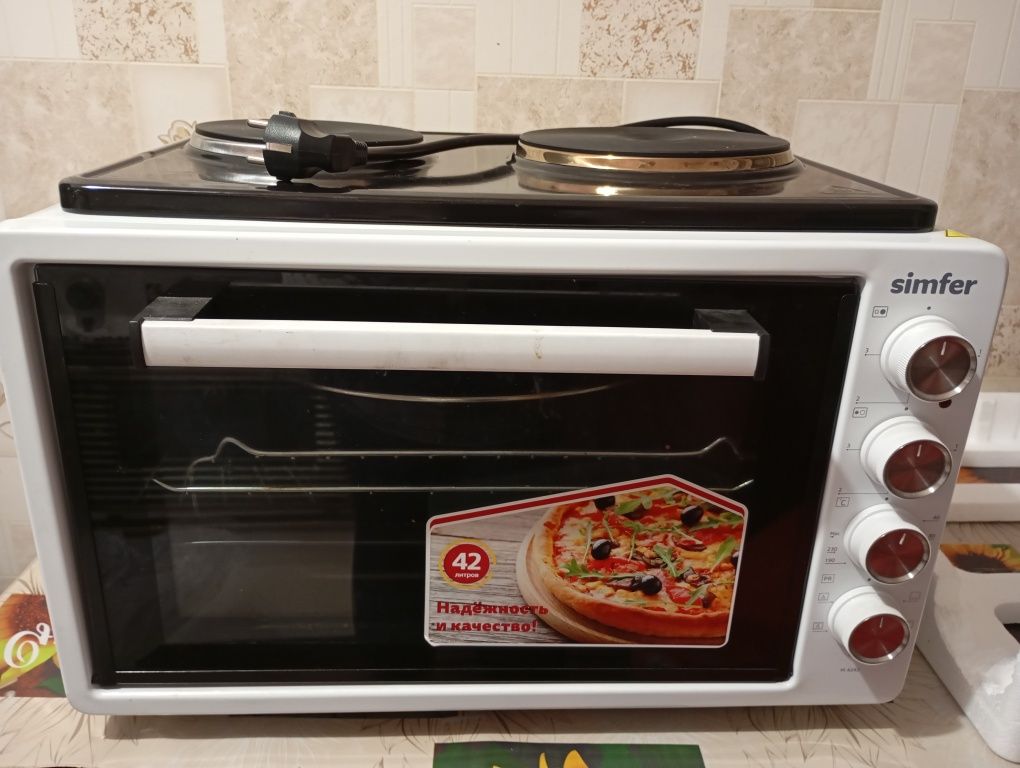 Продам электрическую мини печь Simfer