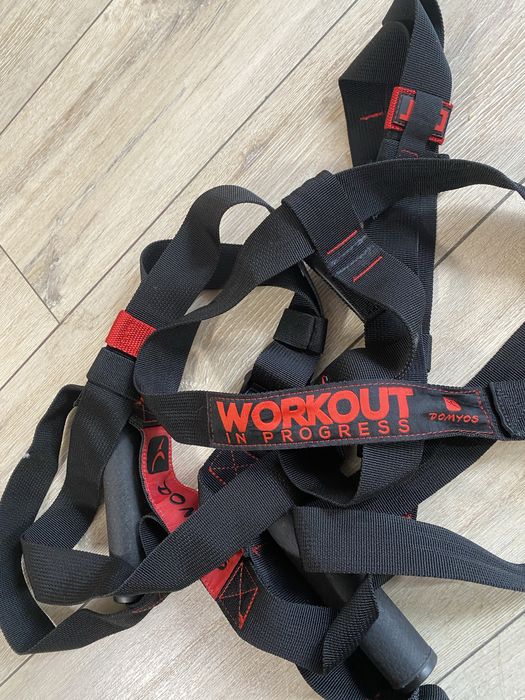 TRX мултифункционален фитнес уред