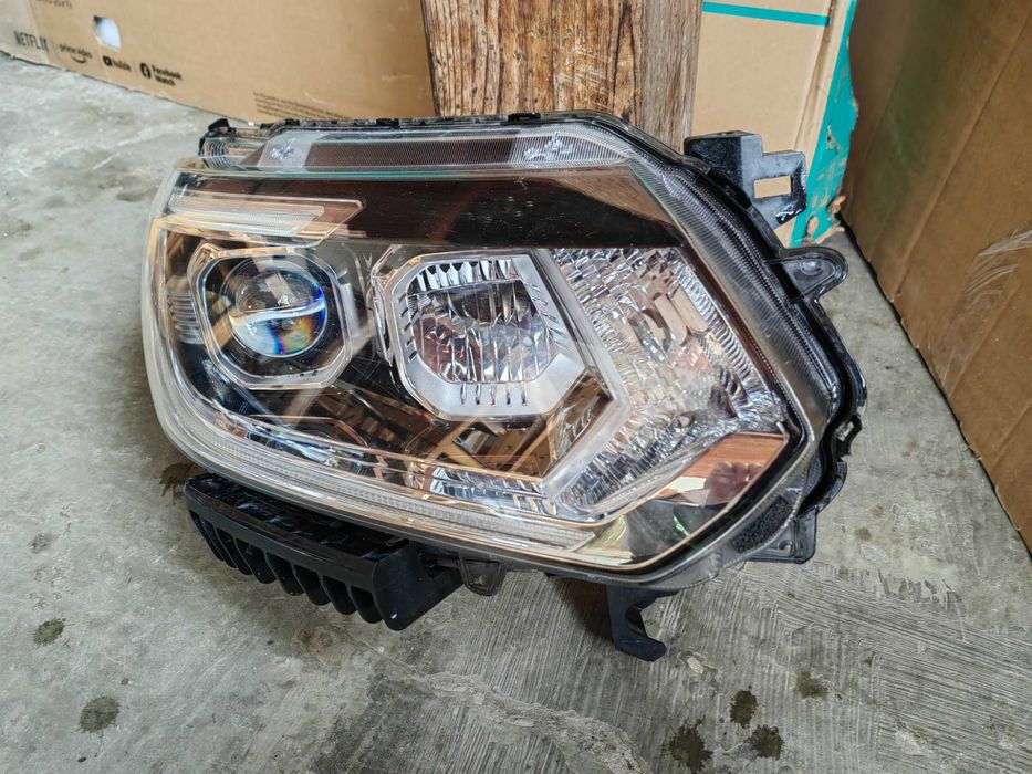 Фар Renault Alaskan FULL LED Десен Оригинален