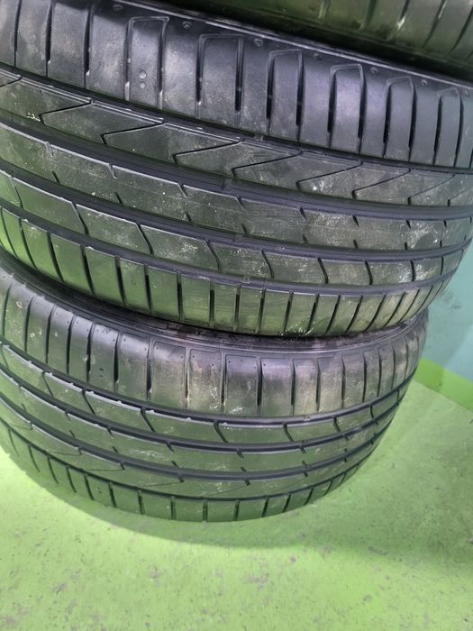 4 бр летни гуми 245/45/17 Hankook