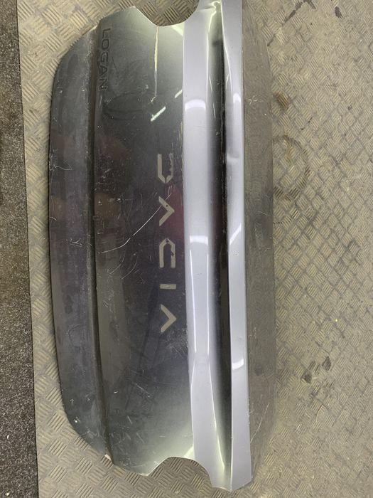 Dezmembrez Capota portbagaj de pe Dacia LOGAN