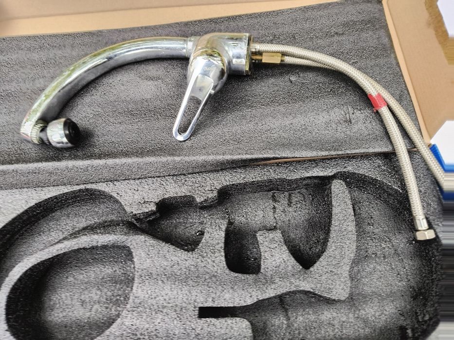 Смесител Видима за кухня