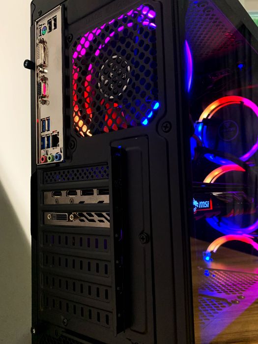 Геймърси чисто нов компютър с гаранция!