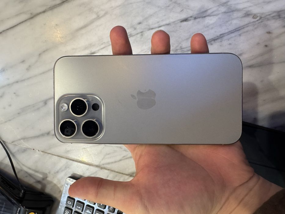 IPHONE 15 PRO MAX , 100% yomkost