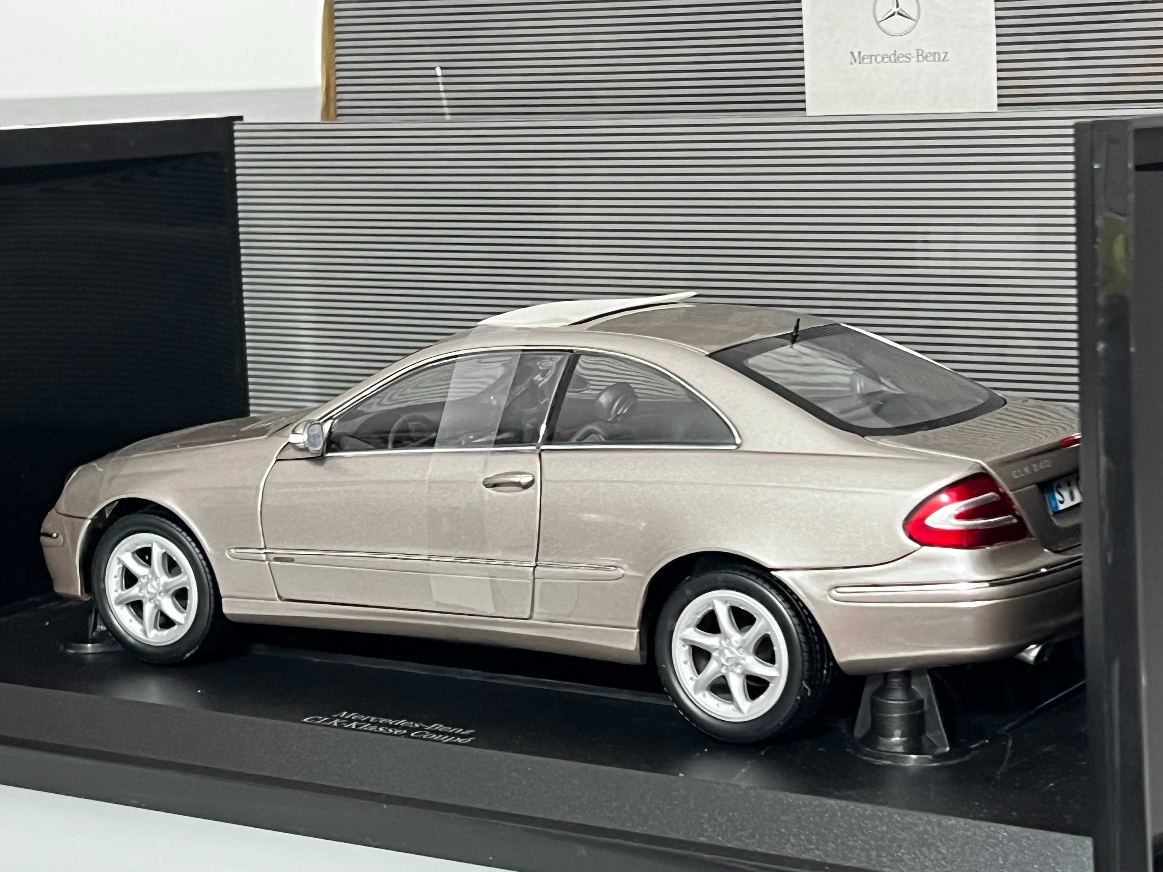 Macheta Auto 1/18 Kyosho Dealer Edition Mercedes Benz CLK 240 Coupe