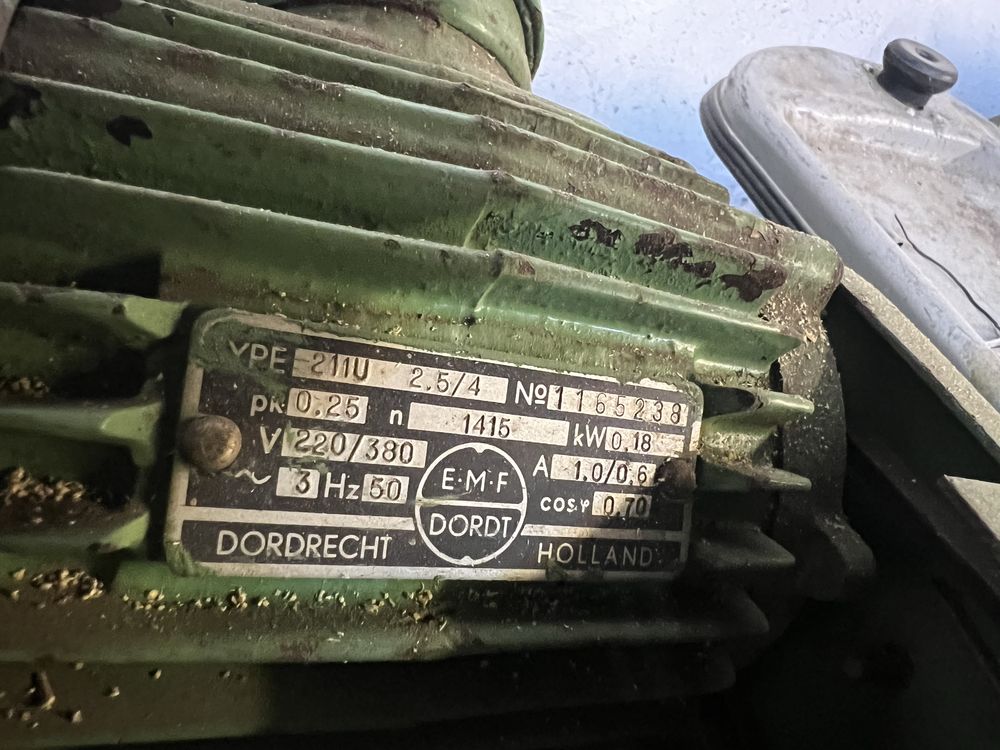 Traforaj electric trifazic profesional