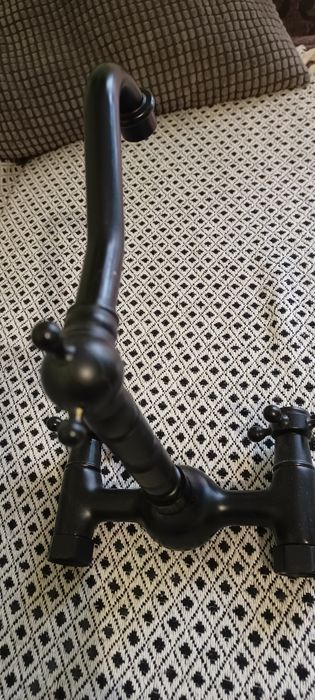 Винтидж смесител ( батерия ) нова е. Не е използвана.