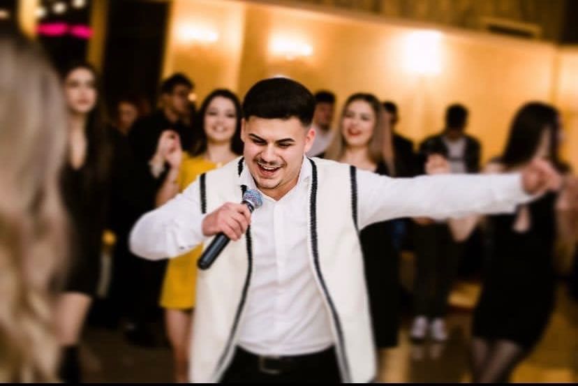 Formatie nunta/ botez/ cununie civila/ casatorie/ mot/ majorat