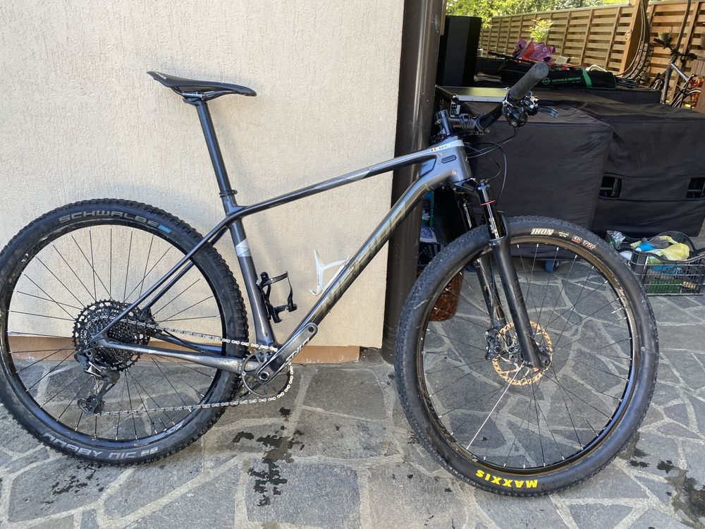 bicicleta mtb hardtail de carbon merida big nine 6000 2020