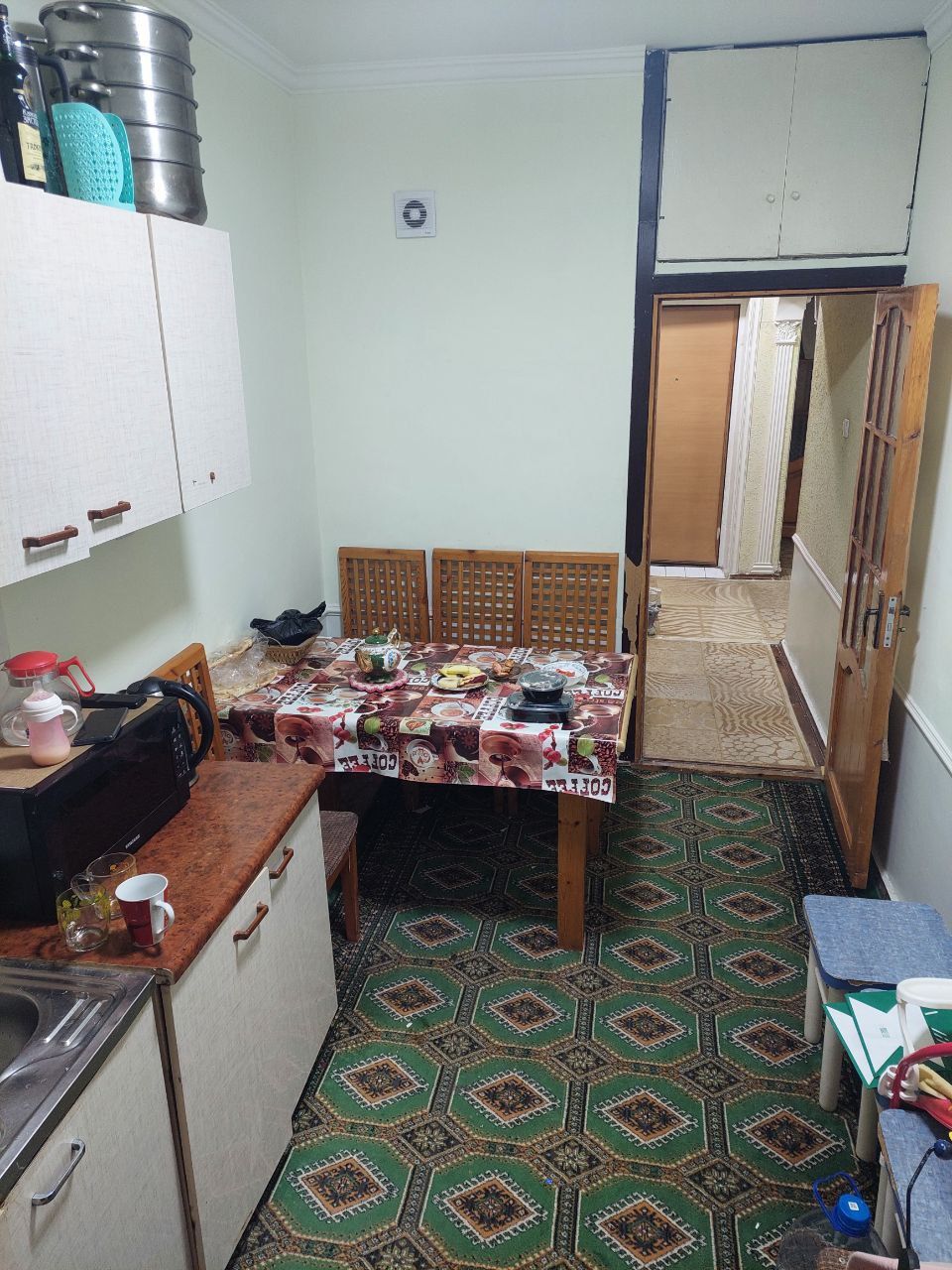 Продаю свою 3 комнатную квартиру переделанную в 4х