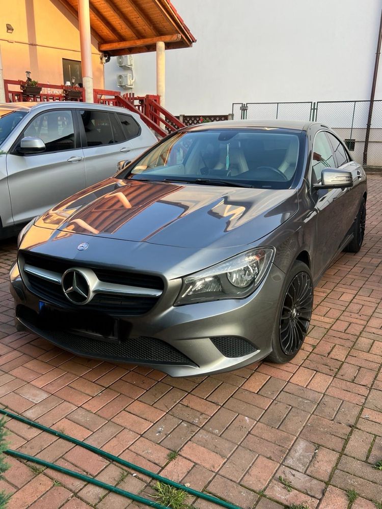 Mercedes CLA 200
