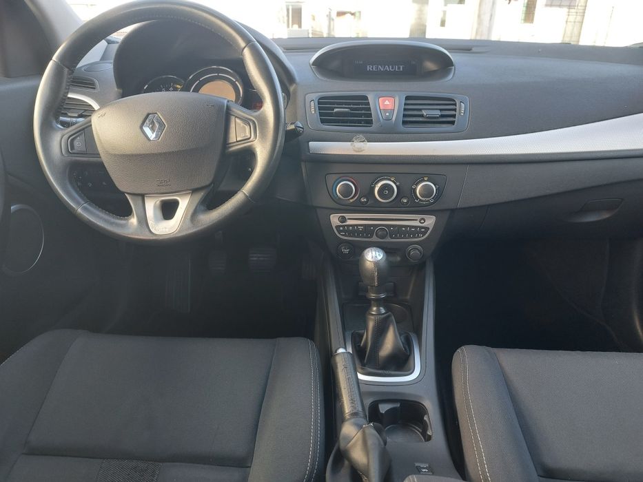 Renault Megane 3 ! 3699 euro ! an 2009 ! Euro 5 ! Aer conditionat