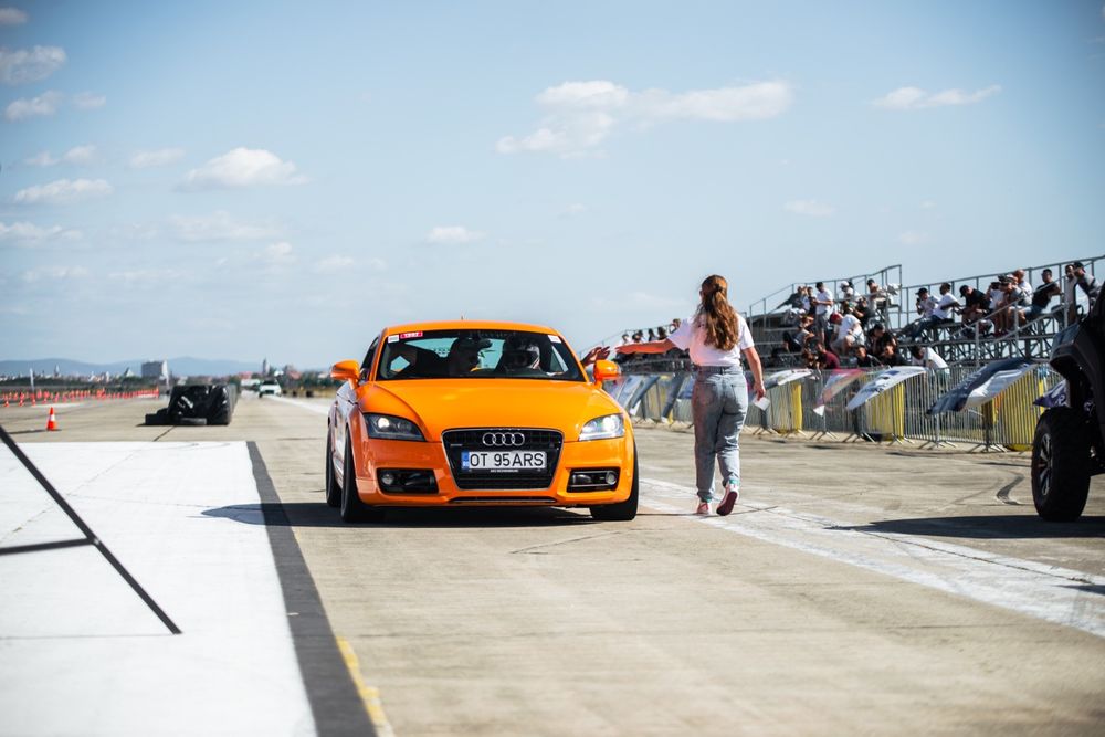Audi TT 3.2 Turbo 900 cai