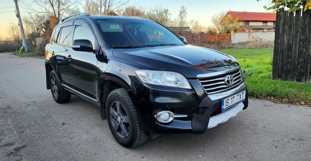 Toyota Rav-4 - Automata - 4x4 - fab 2012