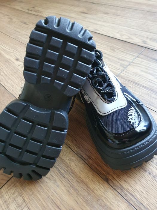 Vând pantofi damă 36