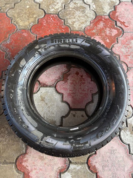 Шины на авто. 215’65’16 шипованные