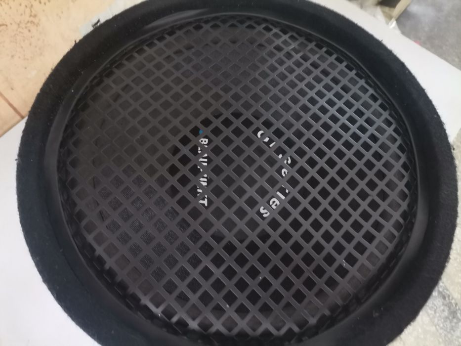 Bass,boxă auto tub Blaupunkt 100w perfect funcțională