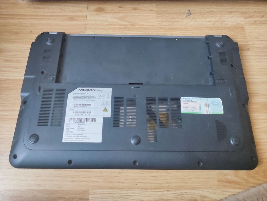 Carcasa completa + Balamale - Medion Akoya S5612