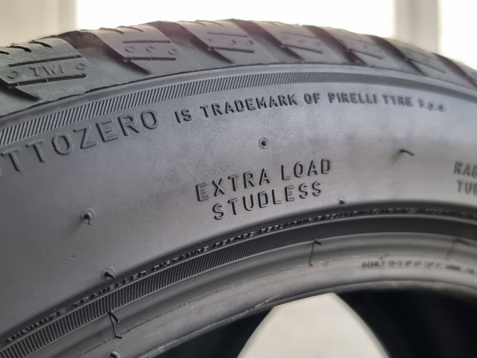"Dot 24"  225/45/18 Pirelli 2Броя: 320лв 7.5мм Run on flat