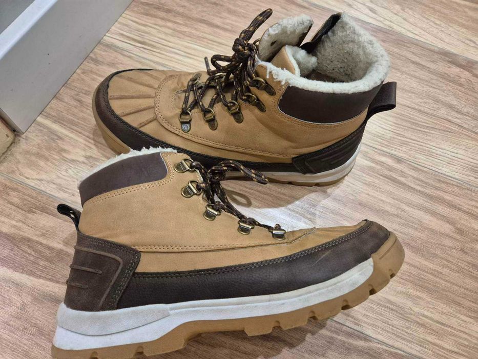 Зимни топли обувки. Номер 39