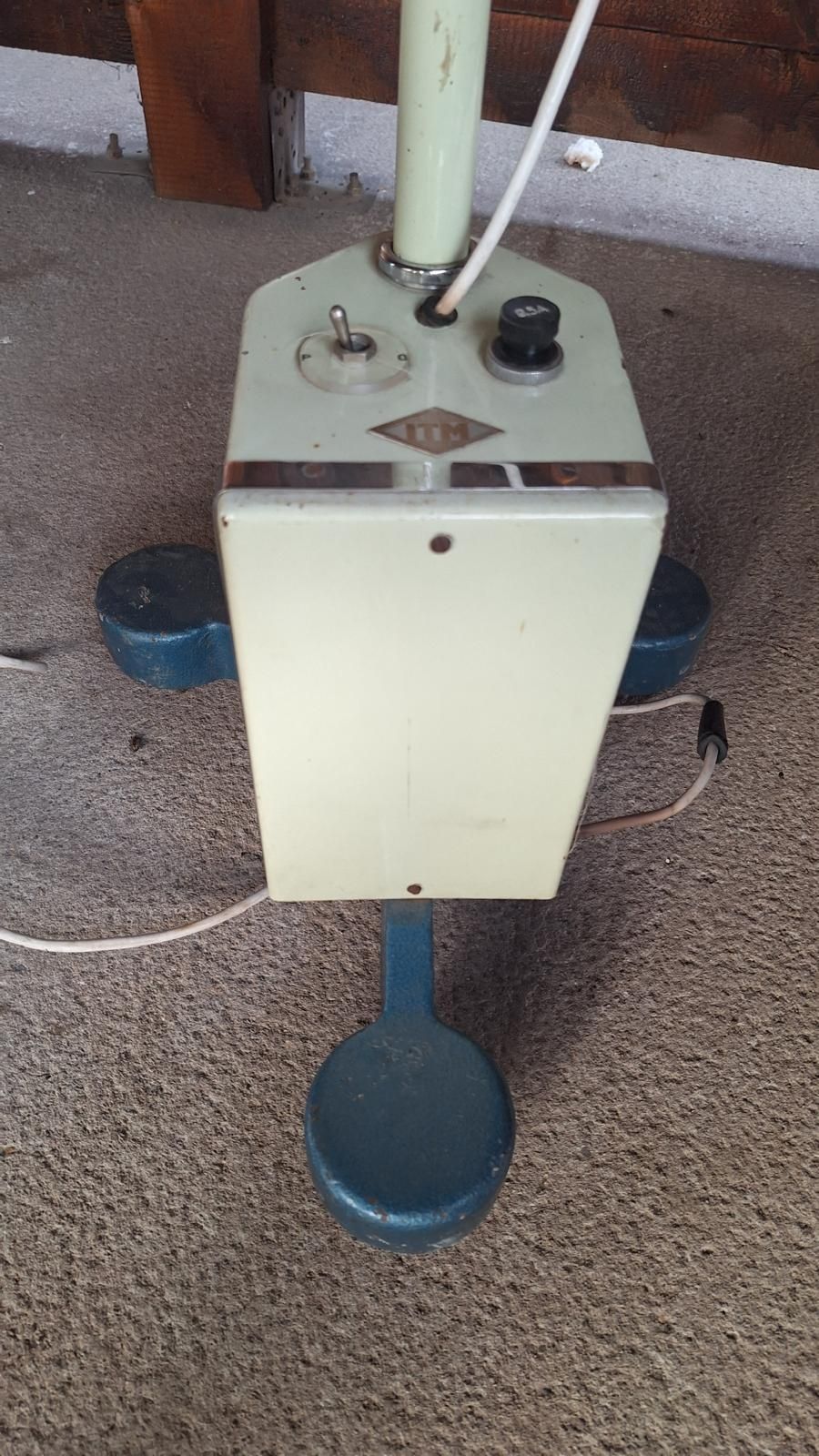 Lampa medicala perfect funcțională