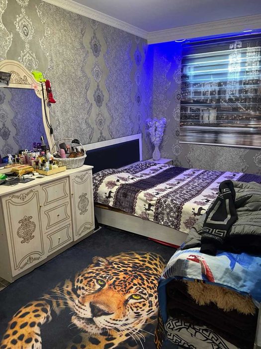 Двух-комнатная в Мирабадском на втором Евро ул Эски Отчопар