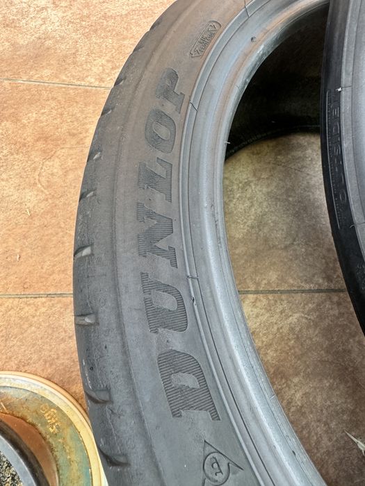 Dunlop 235/40/19