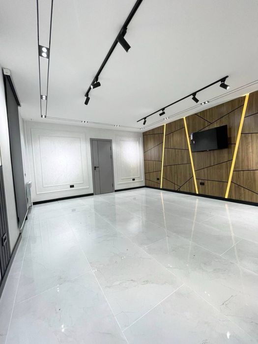 Чиланзар 1 Квартал Ориенти Адидас Продается Нежилой