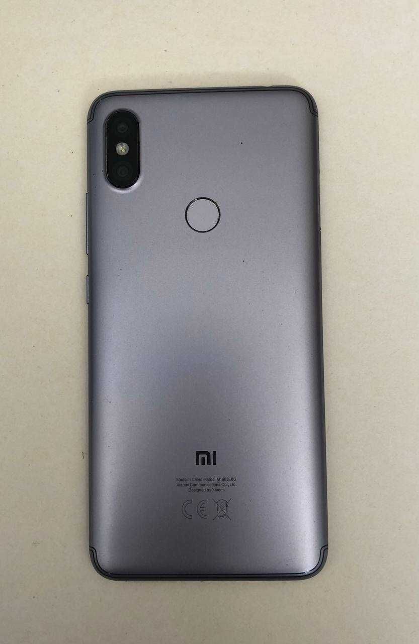 Телефон Xiaomi Redmi S2 (Redmi Y2).