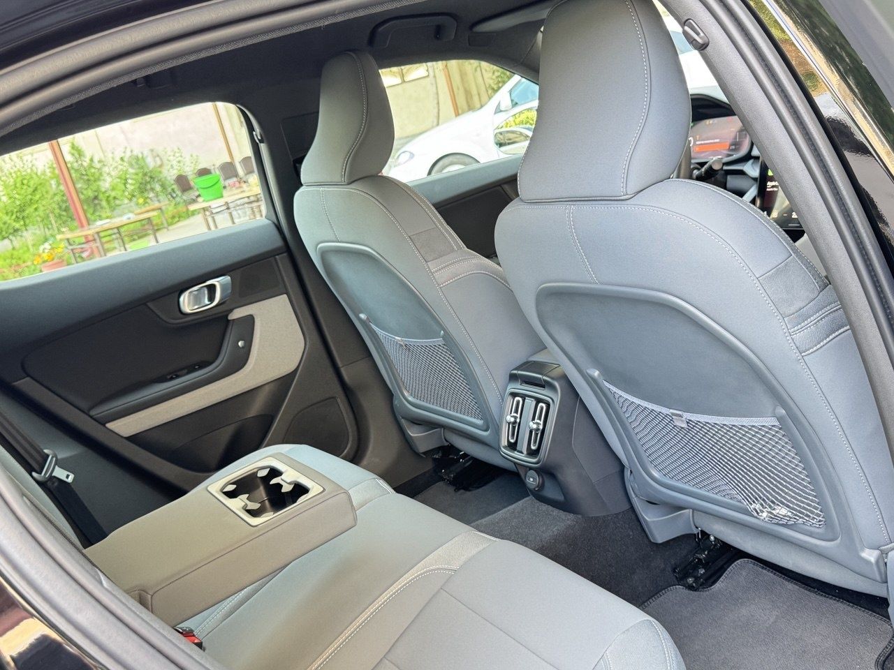 Volvo Polestar 2 СРОЧНО продаётся.
