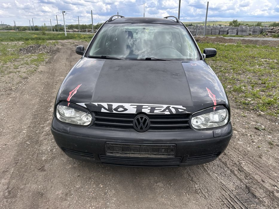 Dezmembrez golf 4 /bora