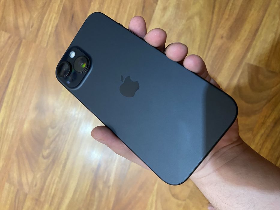 iphone 15 negru, 128 GB