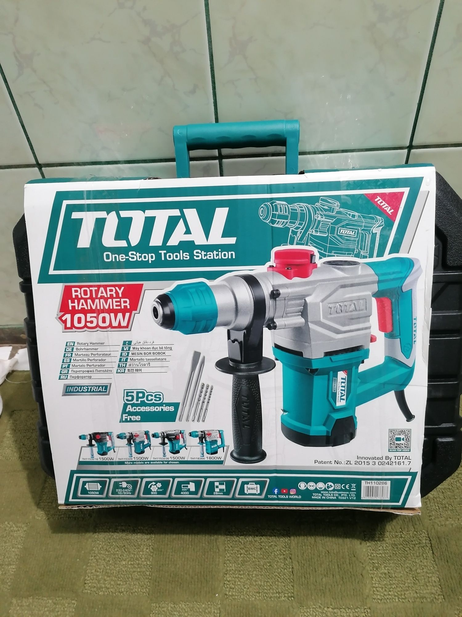 Ciocan rotopercutor Total