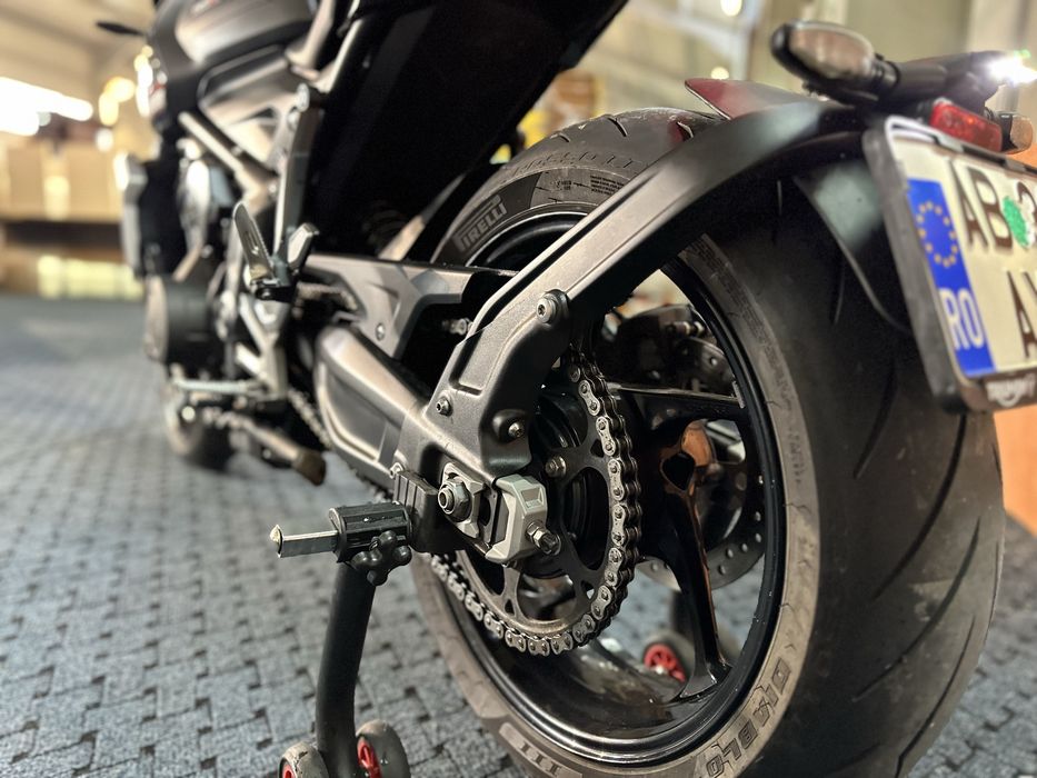 Triumph Trident 660 evacuare GPR omologata