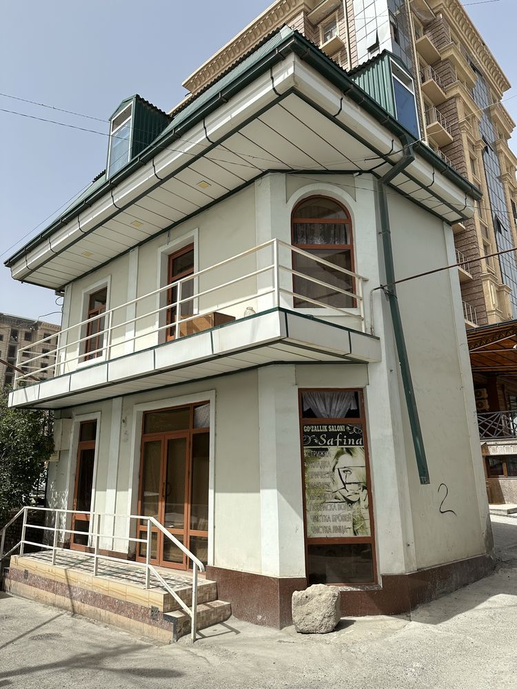 3 xonalik uy arendaga beriladi, sharoyiti bor