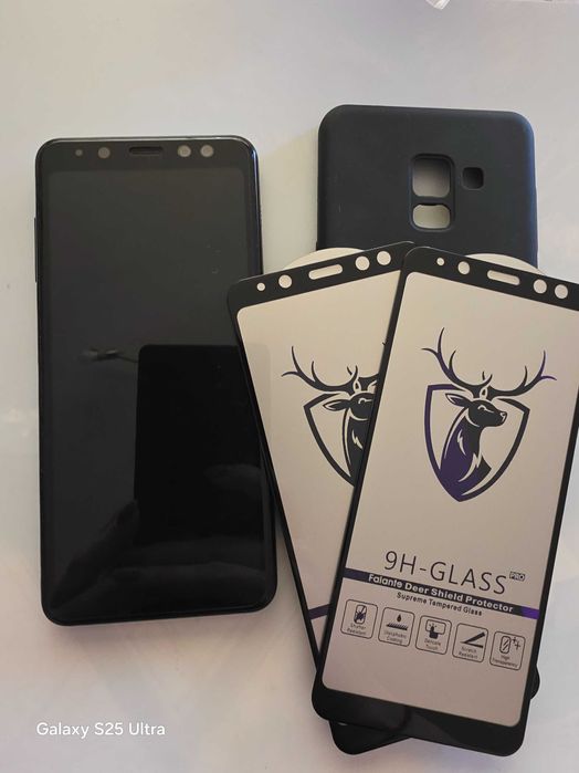 Смартфон Samsung Galaxy A8 (2018