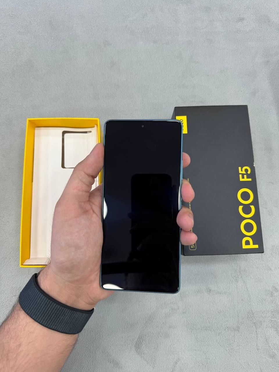 POCO F5 12/256 GB
