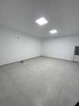 Inchiriez spatiu comercial 50 mp