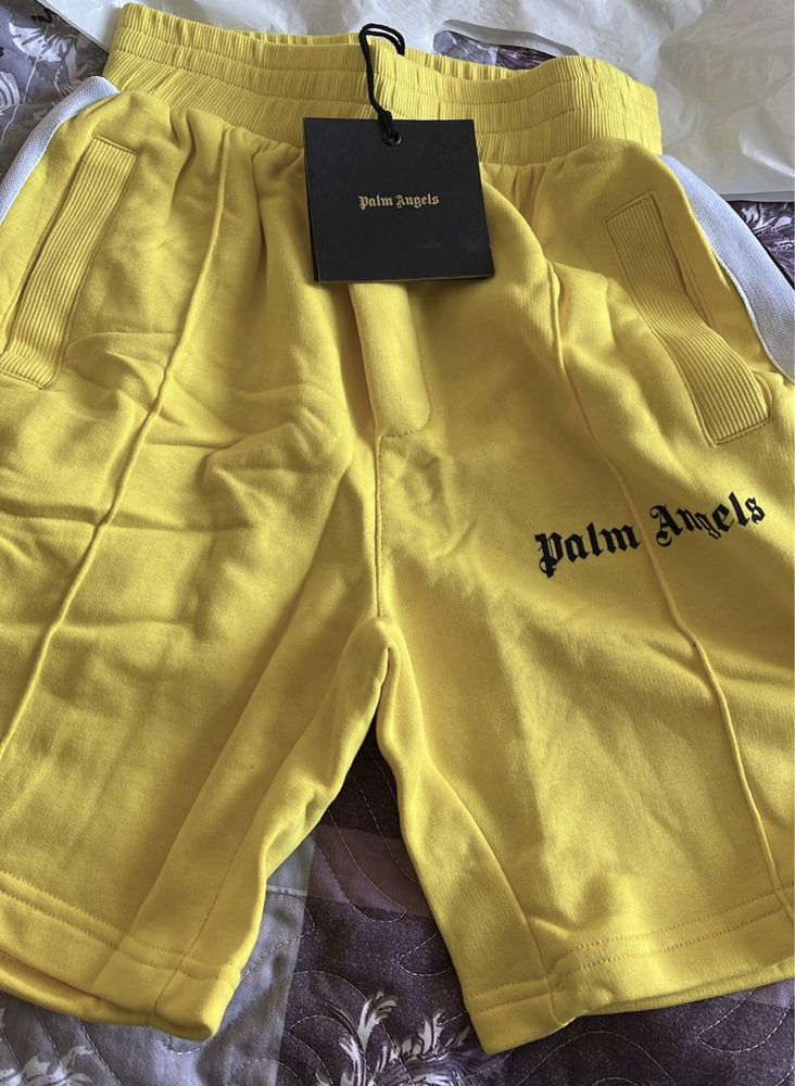 Pantaloni scurti OFF WHITE/ Palm Angels!! Urgent!!